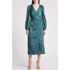 MILA MAE MILA MAE ABSTRACT PRINT SIDE RUCHED LONG SLEEVE SATIN DRESS