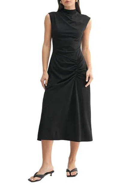 Mila Mae Ruched Midi Dress In Black