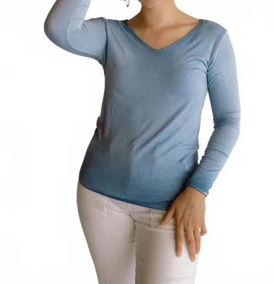 Milio Milano Long Sleeve Mineral Wash V Neck Tee In Blue