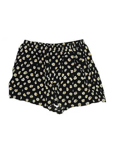 Pre-owned Millau Shorts In Black