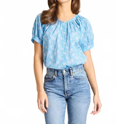 Mille Naomi Short Sleeve Shirt In Sky Blue With White Floral Print