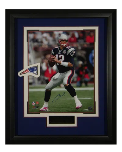Millionaire Gallery New England Patriots's Tom Brady Autographed Photo In Blue