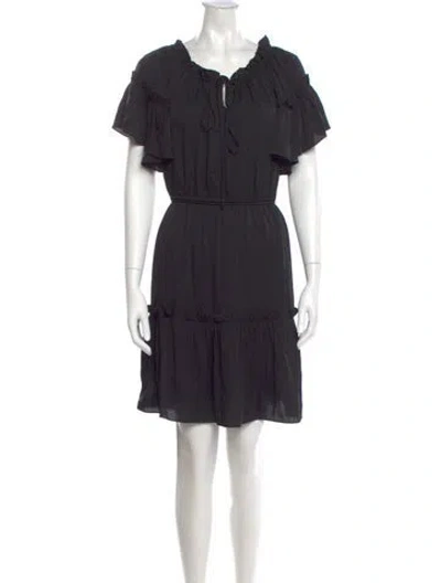 Pre-owned Milly Silk Knee-length Dress In Black
