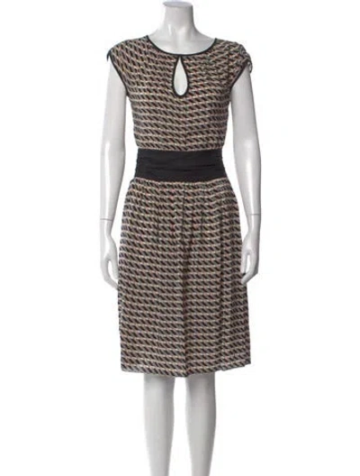 Pre-owned Milly Silk Knee-length Dress In Gray