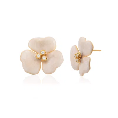 Milou Jewelry Women's Neutrals Trillium Flower Earrings - Cream In White