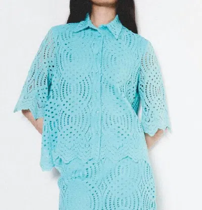 Milva Mi Textured Top In Turquoise In Blue