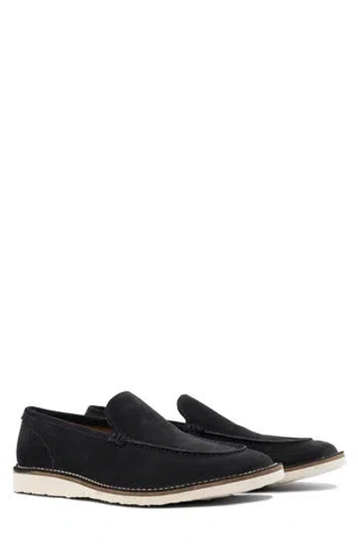 Milwaukee Boot Company Mitchell Penny Loafer In Navy
