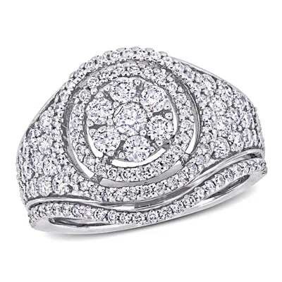 Mimi & Max 1 1/2ct Tw Diamond Cluster Bridal Ring Set 14k White Gold