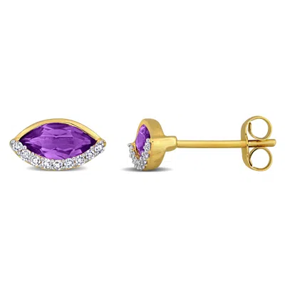 Mimi & Max 1 1/8ct Tgw Peridot And 1/10ct Tw Diamond Stud Earrings In 14k Yellow Gold
