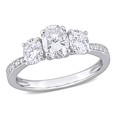 Mimi & Max 1 4/5ct Dew Oval Created Moissanite 3-stone Engagement Ring 10k White Gold In Silver