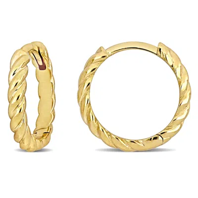 Mimi & Max 15mm Twist Design Mini Hoop Earrings In 14k Yellow Gold