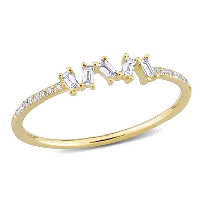 Mimi & Max 1/6ct Tw Baguette & Round Diamond Ring In 14k Yellow Gold In White