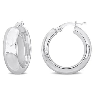 Mimi & Max 22mm Huggie Hoop Earrings In 10k White Gold In Silver