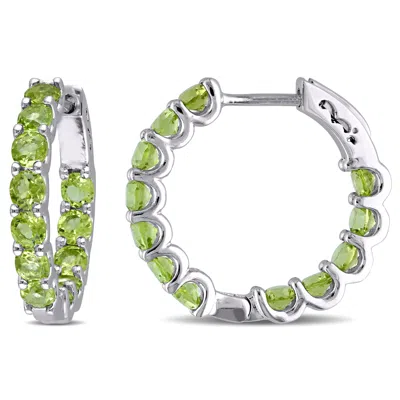 Mimi & Max 3 4/5ct Tgw Peridot Inside Outside Hoop Earrings In Sterling Silver In Green