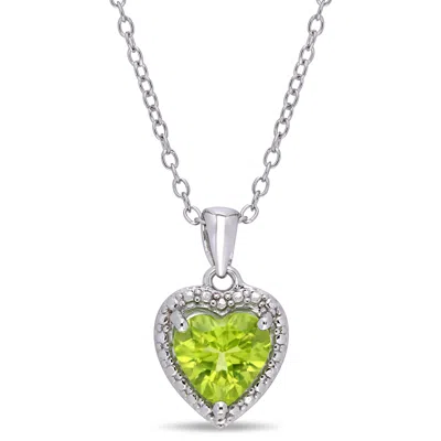 Mimi & Max Peridot Heart Halo Necklace In Sterling Silver In Green