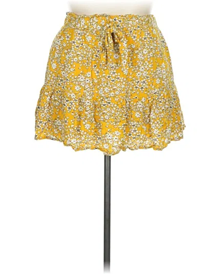 Pre-owned Mimi Chica Casual Skirt In Yellow