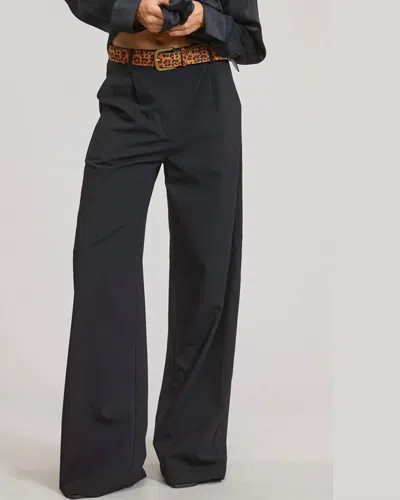Mimosa Classic Pleated Wide-leg Trousers In Black