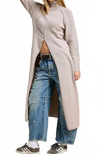 Mimosa Hi Low Tunic Sweater In Mushroom In Grey