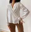 Mind Traveler Emi Blouse In Blanc