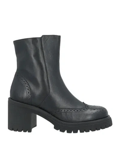 Minelli Woman Ankle Boots Black Size 7 Leather