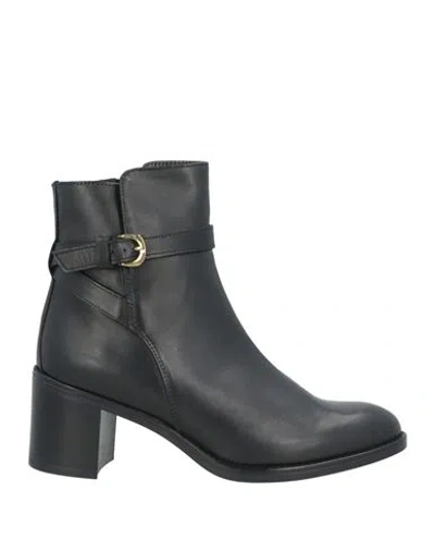 Minelli Woman Ankle Boots Black Size 8 Leather