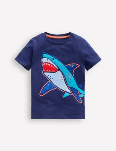 Mini Boden Kids' Chain Stitch T-shirt Medieval Blue Shark Boys Boden In College Navy Shark