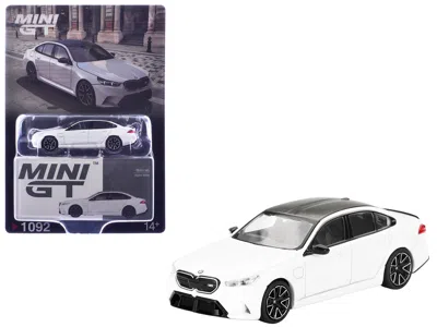 Mini Gt Bmw M5 Alpine White With Carbon Top Limited Edition 1/64 Diecast Model Car By