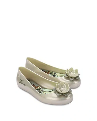 Mini Melissa Kids' Girls Ivory Disney Jelly Shoes In Metallic White/green