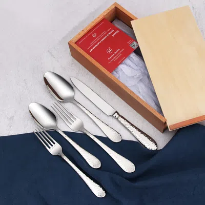 Minimal Martin 20-piece Flatware Set