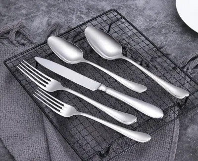 Minimal Nordic 20-piece Flatware Set In Multi