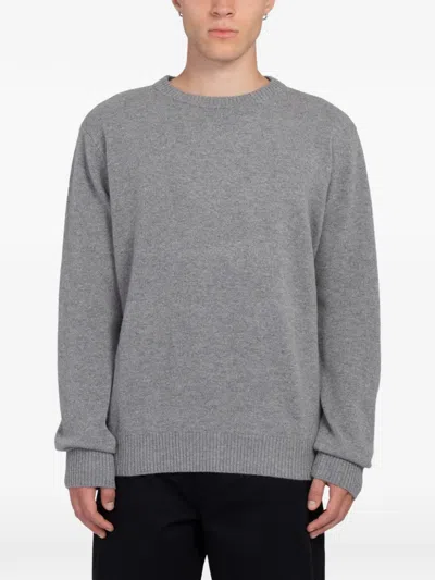 Minimum Roland Crew-neck Ribbed-trim Sweater In Gray