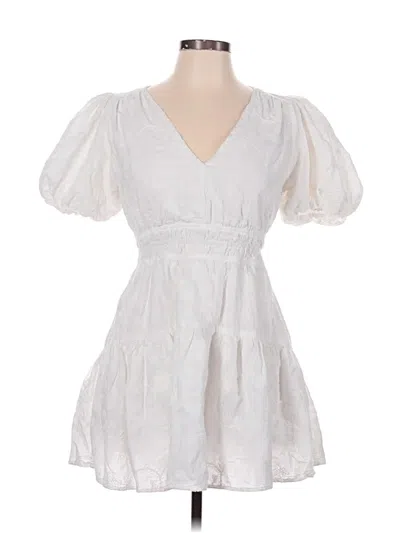 Pre-owned Minkpink Casual Dress In White