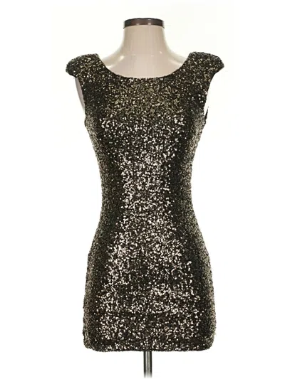 Pre-owned Minkpink Cocktail Dress In Gold