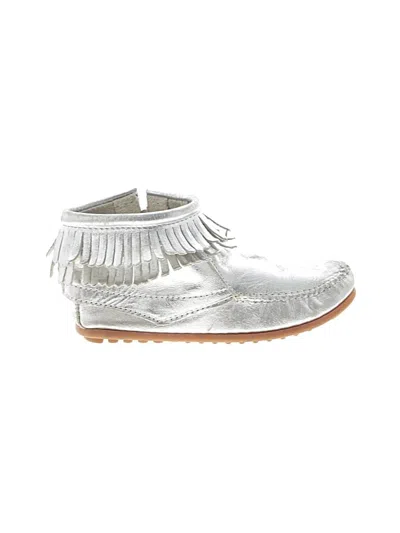 Pre-owned Minnetonka Kids'  Ankle Boots In Silver