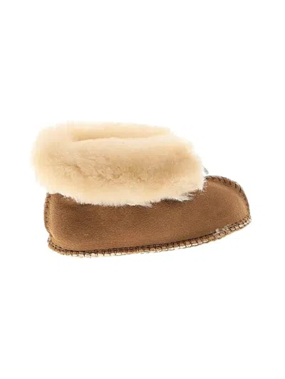 Pre-owned Minnetonka Kids'  Booties In Brown