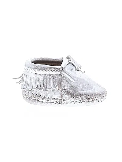 Pre-owned Minnetonka Kids'  Booties In Silver