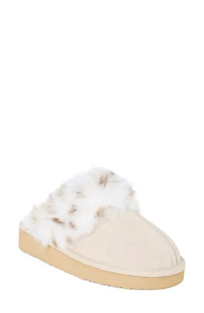 Minnetonka Chesney Hi Scuff Slipper In Neutral