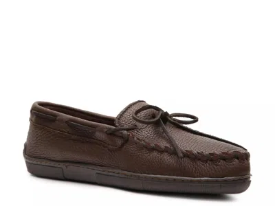 Minnetonka Classic Moosehide Loafer In Brown