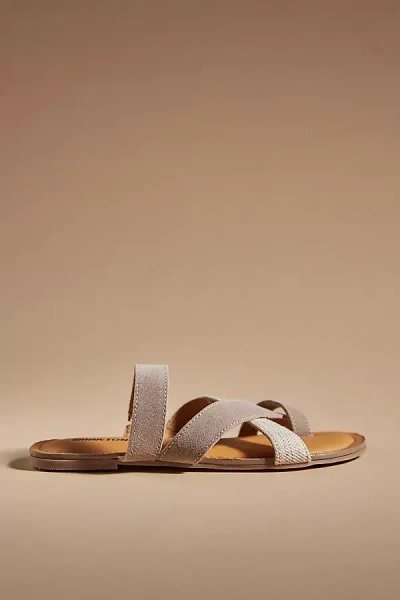 Minnetonka Faribee Sandals In Beige