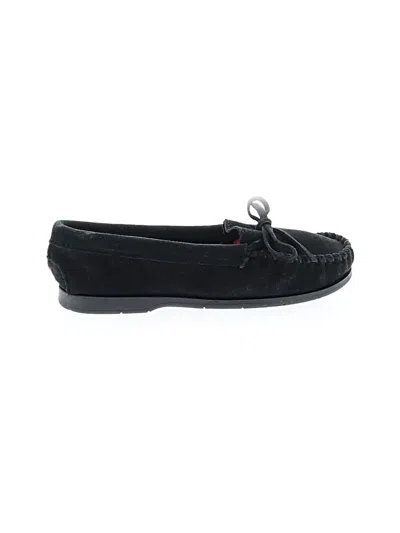 Pre-owned Minnetonka Flats In Black