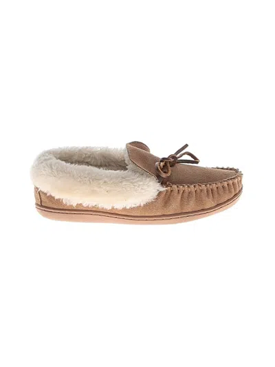 Pre-owned Minnetonka Flats In Tan