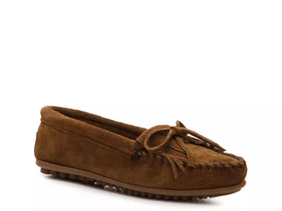 Minnetonka Kilty Moccasin In Brown