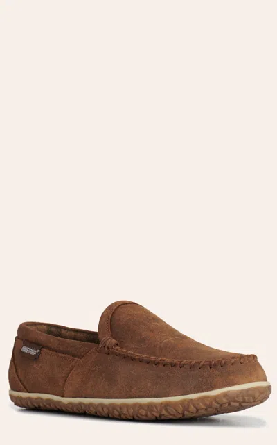 Minnetonka Tilden Moccasin Slipper In Brown