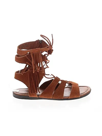Pre-owned Minnetonka Sandals In Brown