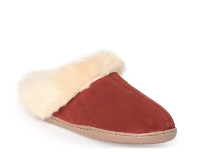 Minnetonka Sheepskin Scuff Slipper In Red