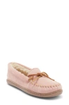 Minnetonka Suede Faux Fur Slipper In Pink