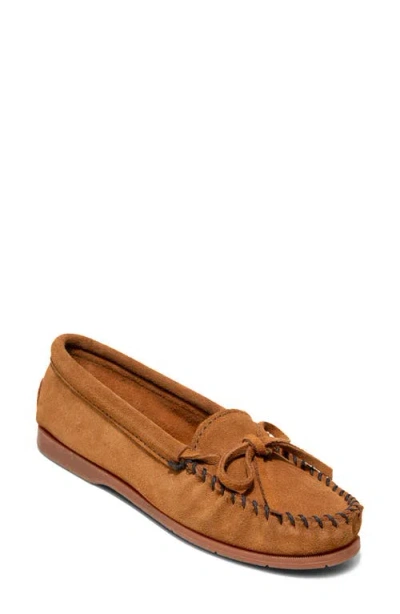 Minnetonka Tie Slipper In Brown