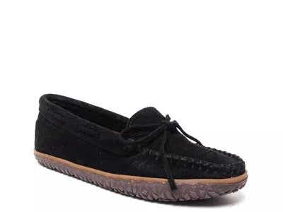 MINNETONKA MINNETONKA TIE TREAD SLIPPER