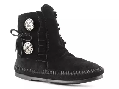 MINNETONKA MINNETONKA TWO BUTTON WESTERN BOOTIE