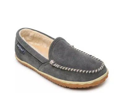 Minnetonka Wide Width Tempe Slipper In Gray